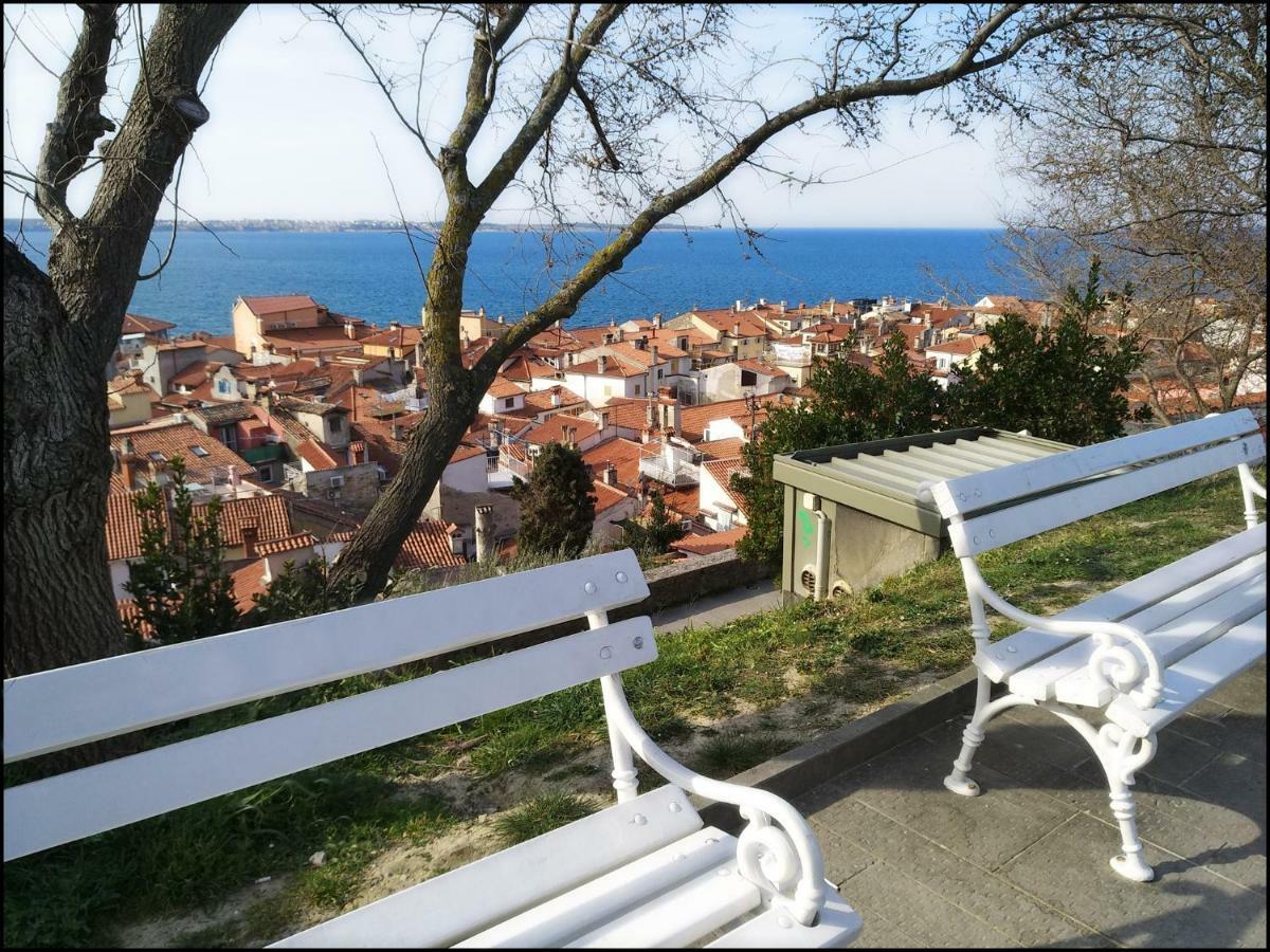 Casa Vacanze Enjoy Pirano Екстериор снимка